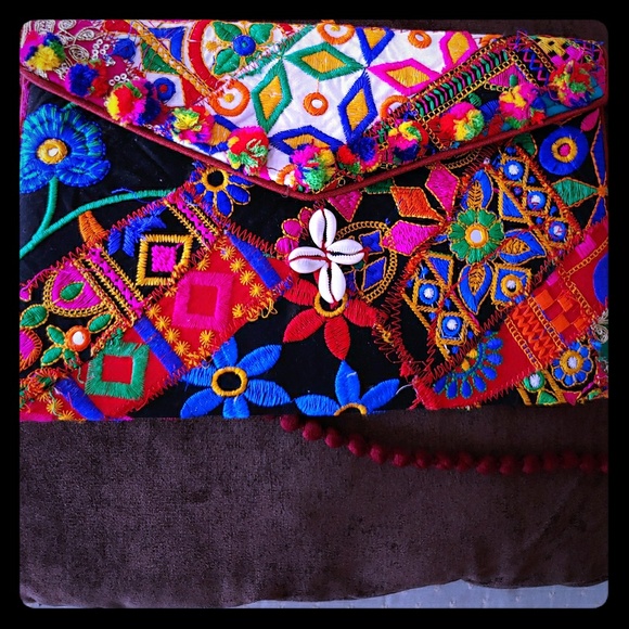 Handbags - Boho embroidered crossbody bag